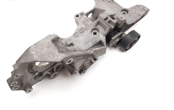 Generator/alternator bracket