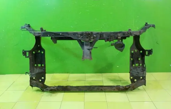 Nissan Qashqai Radiator support slam panel XP153