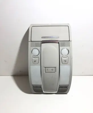 Audi A6 S6 C6 4F Front seat light 4F0947135BQ 18550346 18102007AS