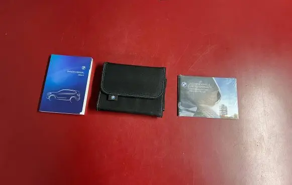 BMW X1 U11 User manual 