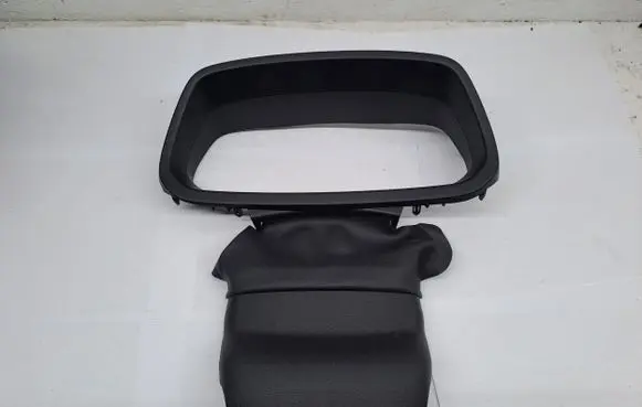 Hyundai i20 (BC3 BI3) Other sill/pillar trim element XQ84850000