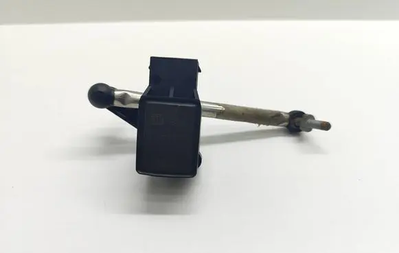 BMW 5 E60 E61 Headlight/headlamp level sensor 1093697