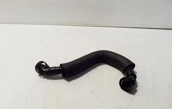 Audi TT TTS Mk2 Breather/breather pipe/hose 06J103221