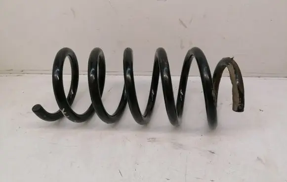 Opel Vivaro Front coil spring