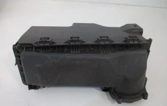 Peugeot 308 Air filter box 9663365980