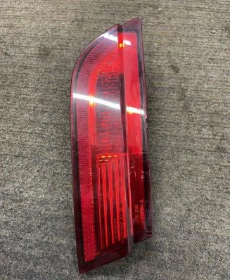 Jaguar XF X250 Tailgate rear/tail lights 8X2315K273CD