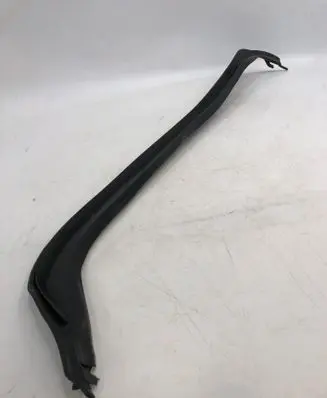 Mercedes-Benz EQE v295 Rubber seal tailgate window/glass A2957302200