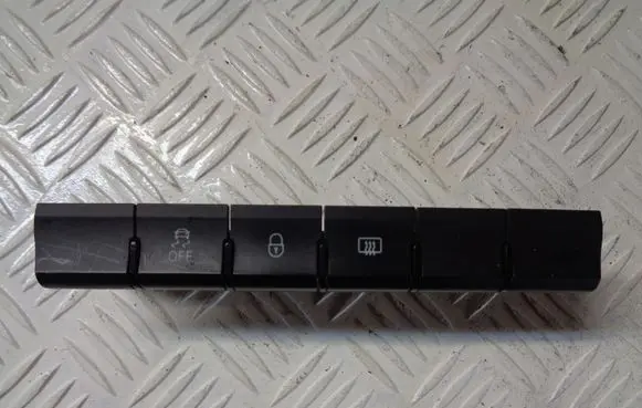 Skoda Rapid (NH) A set of switches 5JA927132AF