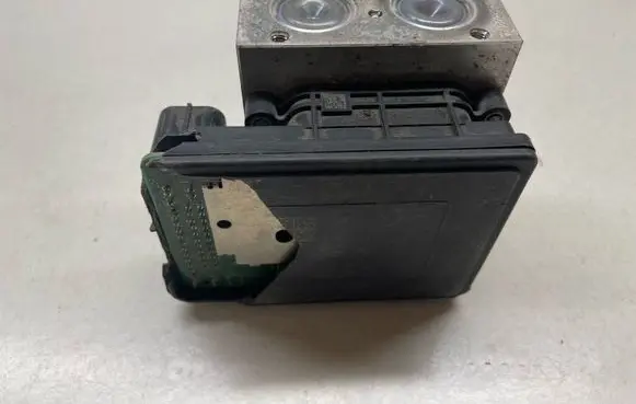 Dodge Challenger ABS Pump P68276897AC 68276897AC