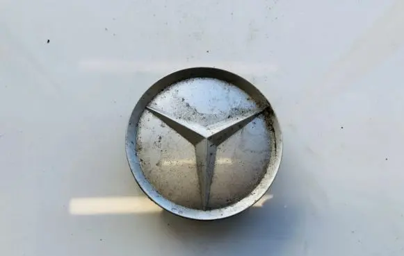 Mercedes-Benz ML W163 Original wheel cap A1634000025