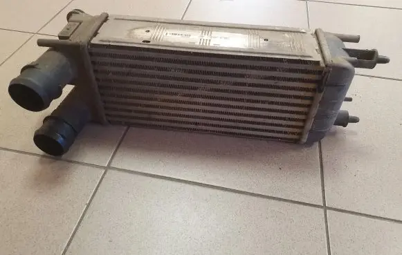 Peugeot 508 Intercooler radiator P9684946380 9684946380