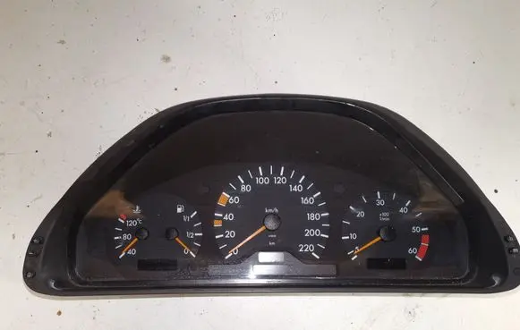 Mercedes-Benz E W210 Speedometer (instrument cluster) 2105405147