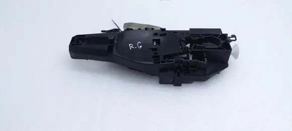 Rear door exterior handle/bracket