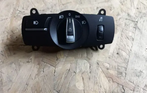 BMW 5 F10 F11 Light switch 9192745 2211000062891002 140426