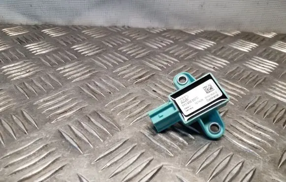 Audi Q5 SQ5 Airbag deployment crash/impact sensor 8K0955557C