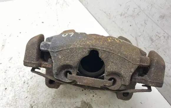 Volvo V60 Front brake caliper