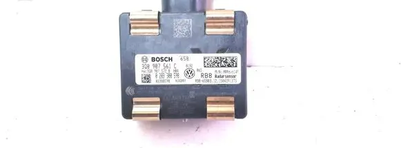 Volkswagen PASSAT B8 Distronic sensor radar 3Q0907561C