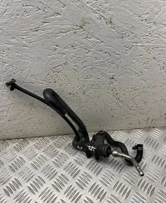 Saab 9-5 Fuel pressure regulator 55203803