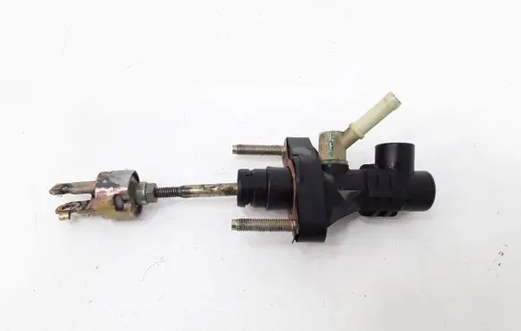 Toyota Corolla Verso E121 Clutch master cylinder