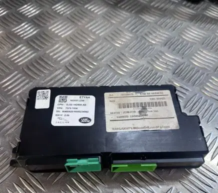 Jaguar XE Seat control module GJ3214D600AD 3079389775 581912F10