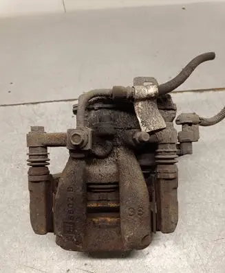 Opel Insignia B Rear brake caliper 