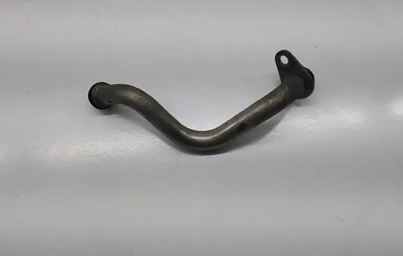 Volkswagen Tiguan Brake vacuum hose/pipe 04E145735C