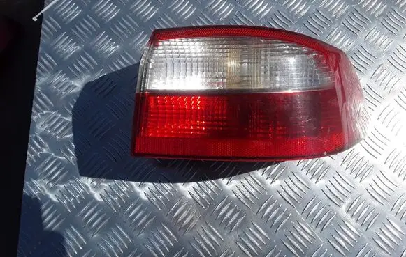 Renault Laguna II Rear/tail lights 8200002474