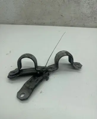BMW 6 F06 Gran coupe Sway bar bush bracket, front 10194410 677544