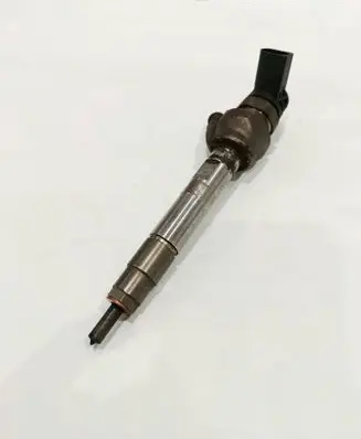 BMW 2 F45 Fuel injector 8514146 0445110613