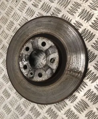 Fiat 500L Front brake disc