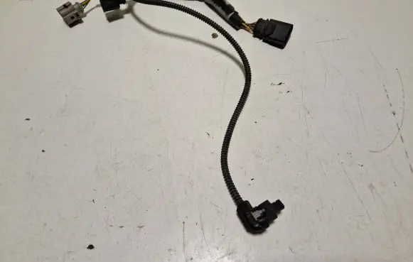 Audi A6 S6 C7 4G Fuel injector wires 059971627D