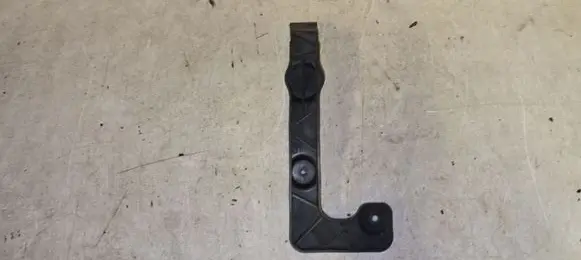 Opel Astra J Rear bumper mounting bracket 13283141