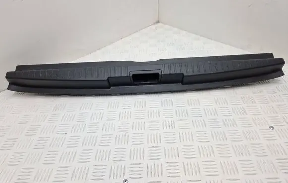 Renault Captur Trunk/boot sill cover protection 849202411R 634120280