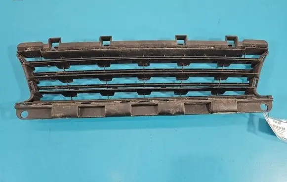 Peugeot 308 Front bumper lower grill 96123456 IMPRK1597007