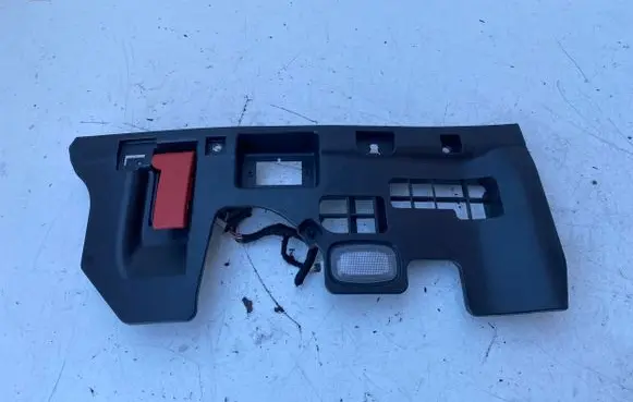Dashboard lower bottom trim panel