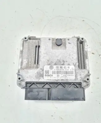 Volkswagen Touran I Engine control unit/module 03G906021MM 03G906021AN 0281014044
