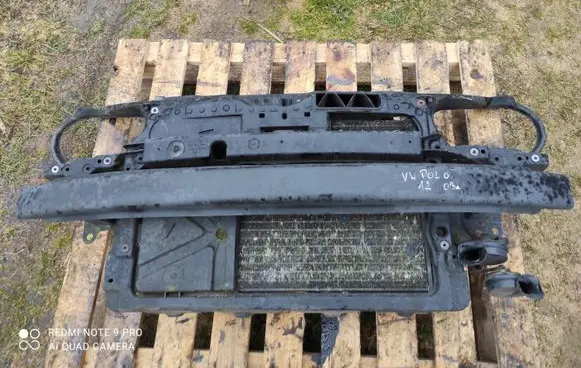 Volkswagen Polo IV 9N3 Front piece kit 