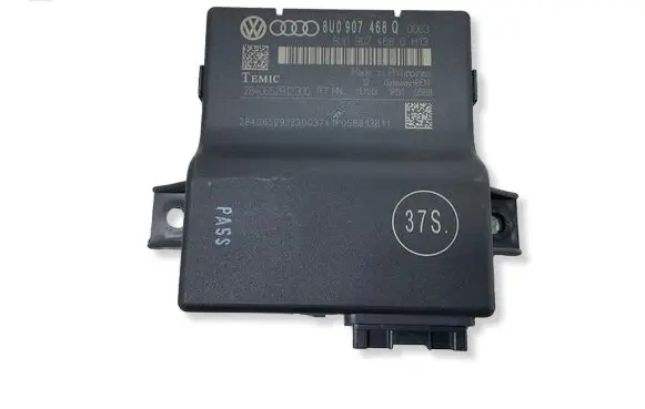 Audi Q3 8U Gateway control module 8U0907468Q