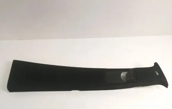 Mercedes-Benz ML W164 (B) pillar trim (top) A1646909825