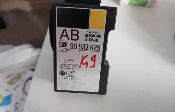 Opel Corsa B Immobilizer control unit/module 90532625