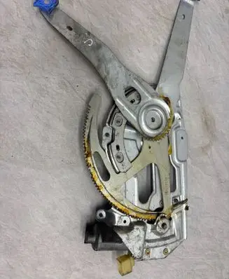 Volvo XC90 Front door window regulator with motor 8626321