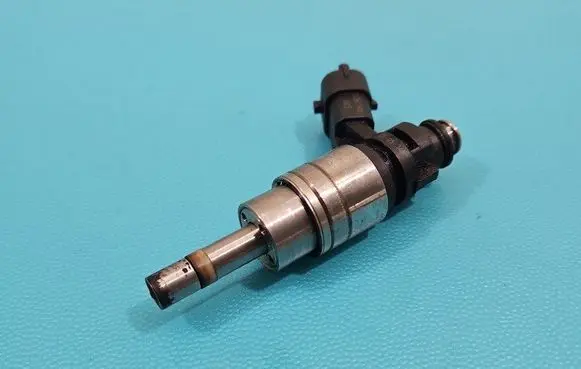 Alfa Romeo 159 Fuel injector 0261500023 IMPRK1506852