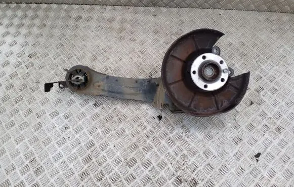 Volvo XC60 Rear wheel hub 7G915A969VAE