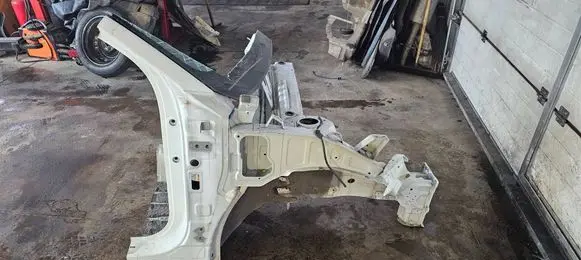 KIA Niro Front quarter panel 