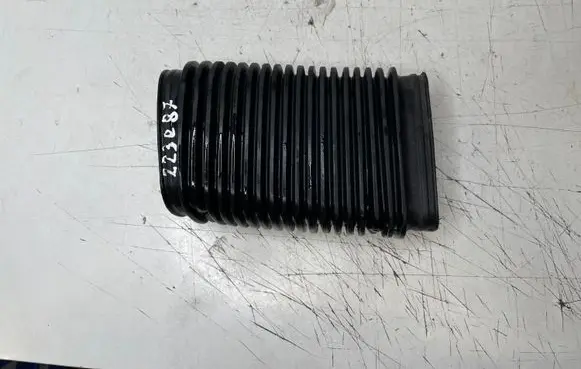 BMW 1 E81 E87 Air intake duct part 7790603 1156430