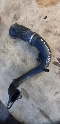 Renault Master III Turbo air intake inlet pipe/hose 165763705R