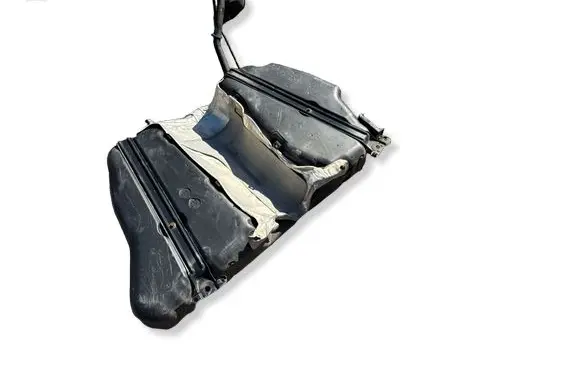 Volvo XC90 Fuel tank 145911