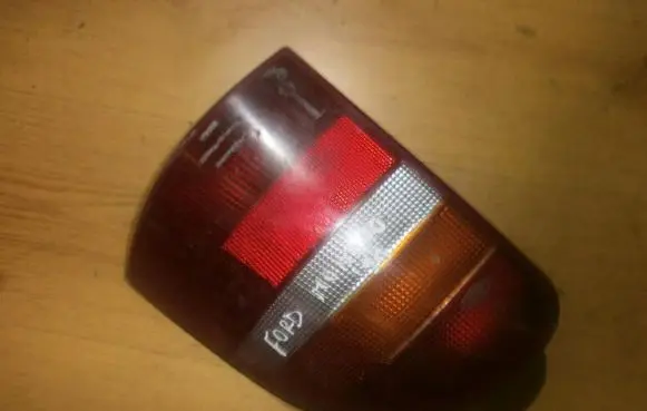 Ford Mondeo MK II Rear/tail lights 93bg13n004