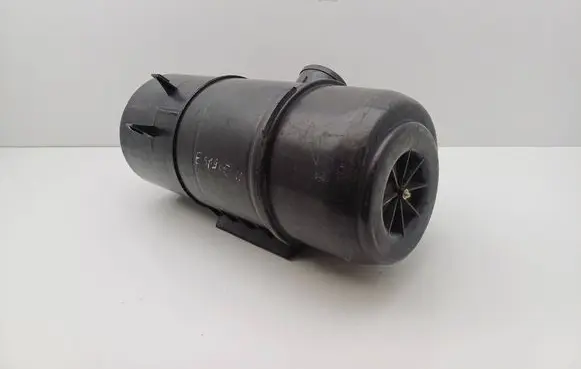 Renault Espace II Air filter box 7700731631