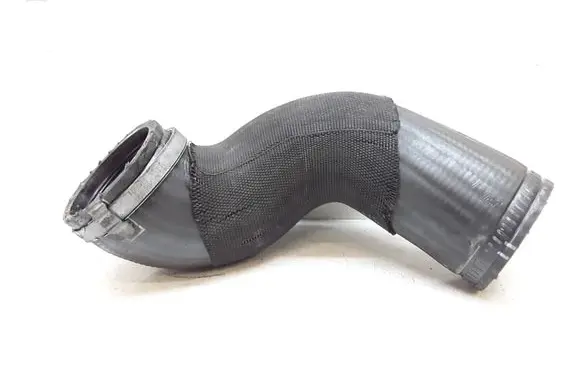 Volvo V70 Intercooler hose/pipe